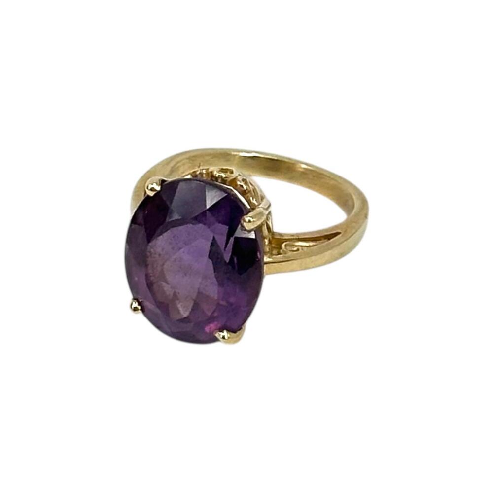 14K Gold Ring with Huge Amethyst